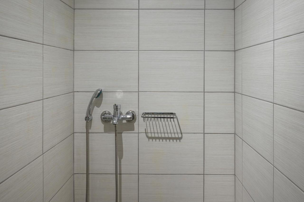 Sea Breeze Apartments Колимварион Экстерьер фото